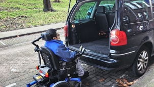 Hollanda'da Tekerlekli Sandalyeye Bağlı Yaşayan Mahmut Kelleci'den Maddi Destek Çağrısı: 56 Bin Euro'ya İhtiyacı Var