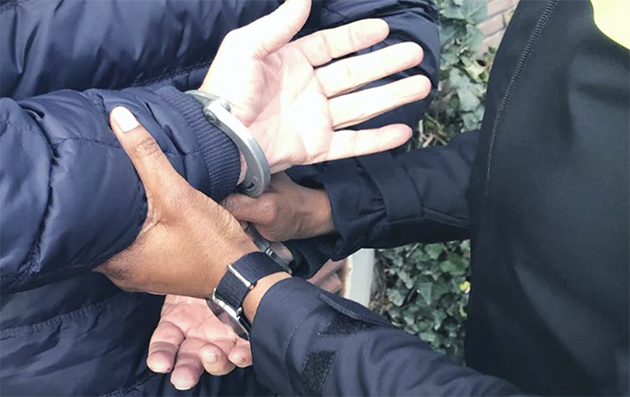 Hollanda’da Varlıklı 83 Yaşındaki Kadının Ölümü: Aynı Evde Yaşadığı Sığınmacı Türk Cinayet Şüphesiyle Tutuklandı