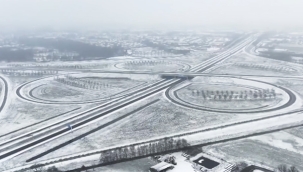 Hollanda Pazar Sabahı Yeni Bir Kar Tabakasıyla Güne Uyandı: Salı Sabahına Kadar "Sarı Kod" Uyarısı