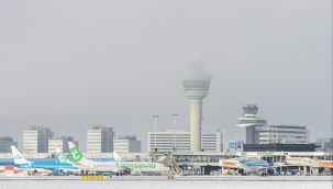 Schiphol Havalimanı'nda Kısa Süreli Elektrik Kesintisi: Uzun Kuyruklar Oluştu