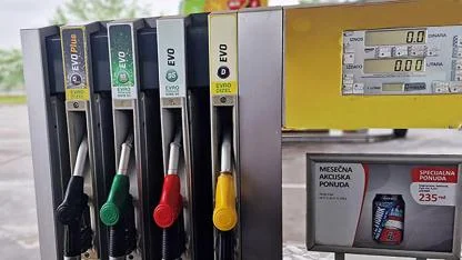 Hollanda’da Akaryakıt Fiyatları 2023 Sonbaharından Bu Yana En Yüksek Seviyeye Ulaştı