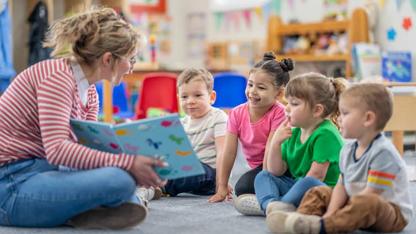 Hollanda'da Aşık Olmayan Anaokul Öğretmeni Aranıyor