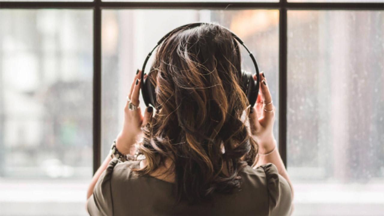 Hollanda'da Olası Zararlı Maddeler Nedeniyle Bazı Kulaklık Modelleri Tedbiren Satıştan Çekildi