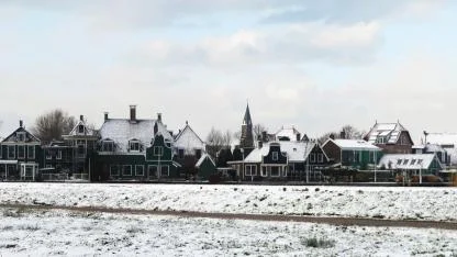Hollanda’da Pazar Günü 5 Santimetreye Varan Kar Bekleniyor, Schiphol’de Onlarca Uçuş İptal