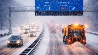 Hollanda’nın Büyük Bölümünde Sarı Alarm, Kuzeyde Turuncu Alarm: “Zorunlu Olmadıkça Yola Çıkmayın”