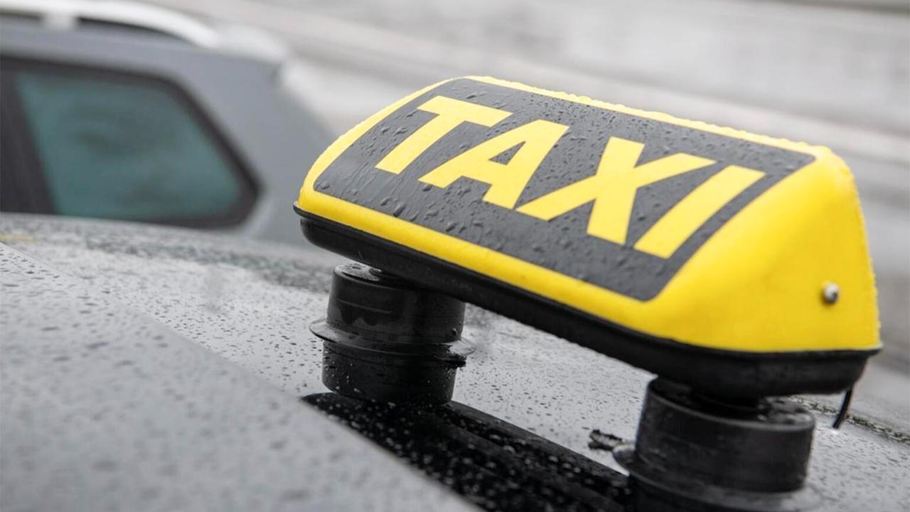 Kuzey Hollanda’da Taksilere Denetim: Kısa Mesafe Ve Ücret Şikâyetleri Sonrası Polis Harekete Geçti
