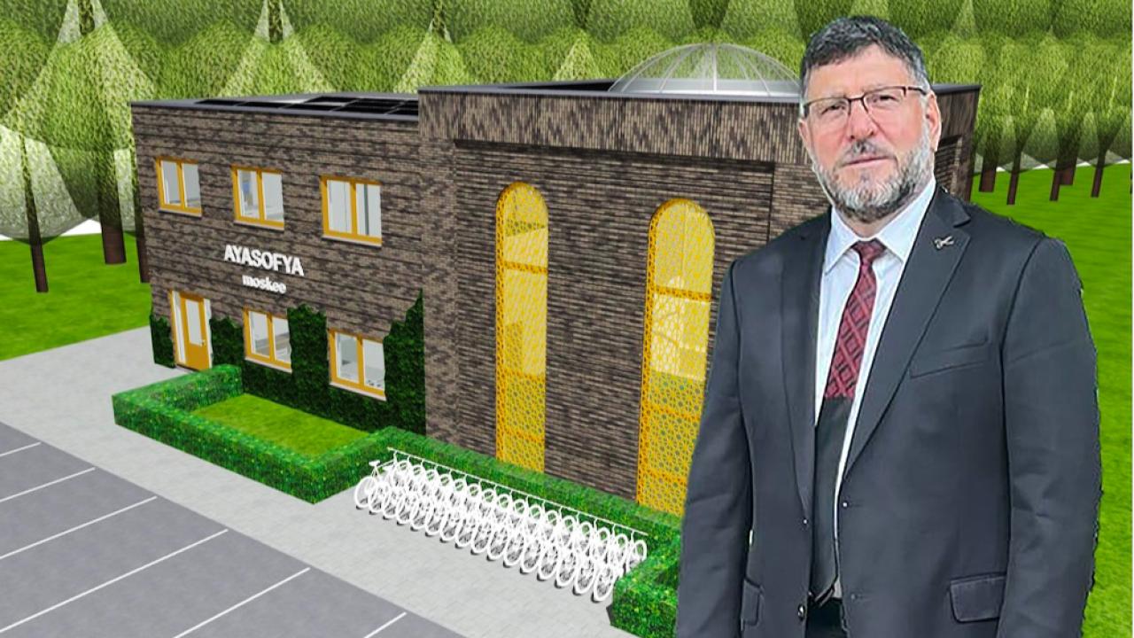 Kuzey Hollanda'nın Zaandam Kentindeki Ayasofya Camii Yenileniyor