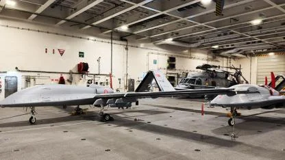 Rotterdam Limanı’nda TCG Anadolu’da Savunma Sanayii Fuarı