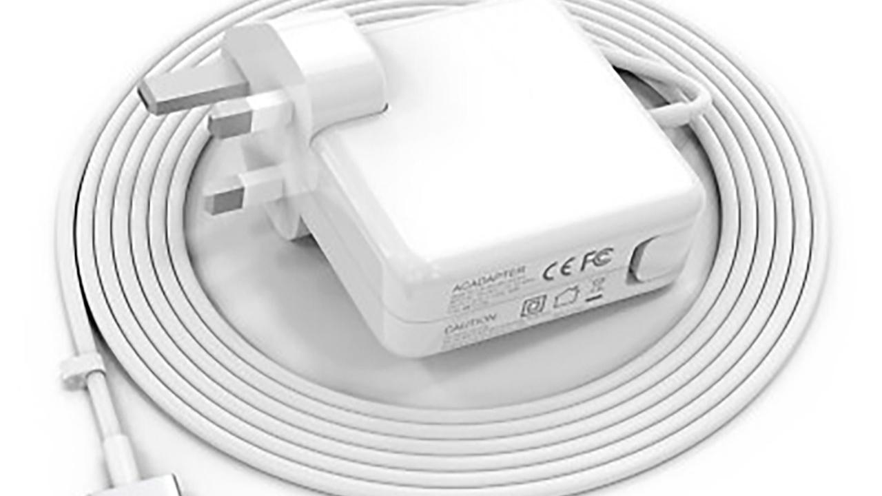 Avrupa'daki MacBook’lar Artık Şarj Adaptörsüz Satılacak