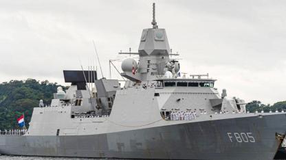 Hollanda, Orta Doğu’daki Savaş Nedeniyle Akdeniz’e Savaş Gemisi Gönderilmesini Onayladı