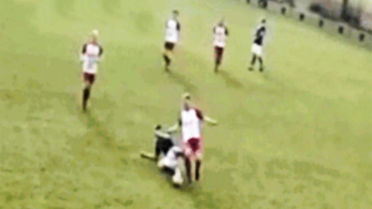 Hollanda’da Amatör Futbol Maçındaki Sert Müdahale Tartışma Yarattı