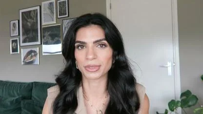 Hollanda’da Koruyucu Aileye Verildikten Sonra Soyağaçları Değişen Türk Çocuklar: İşte İpek’in 25 Yıllık Değişim Hikâyesi