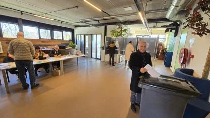 Hollanda'da Seçmeneler Dün Sandığa Gitti: Katılım Arttı, Seçimin Kazananı Yerel Partiler Oldu