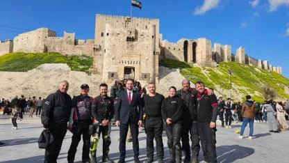 Hollanda’dan Kutsal Topraklara Motosikletle Yola Çıkan T Bikers Ekibi Suriye’ye Ulaştı