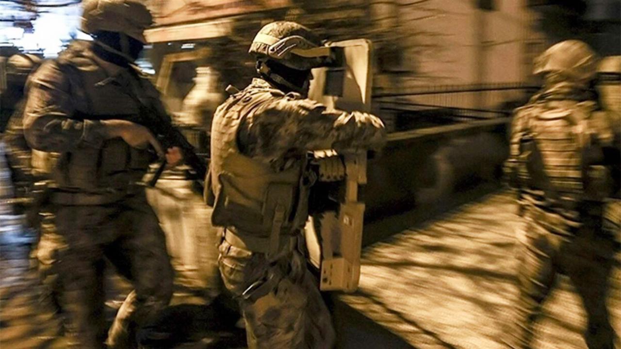 “Hollandalı Özgür” Soruşturması: Beş Saldırı İddiası, 17 Şüpheli Hakkında İddianame