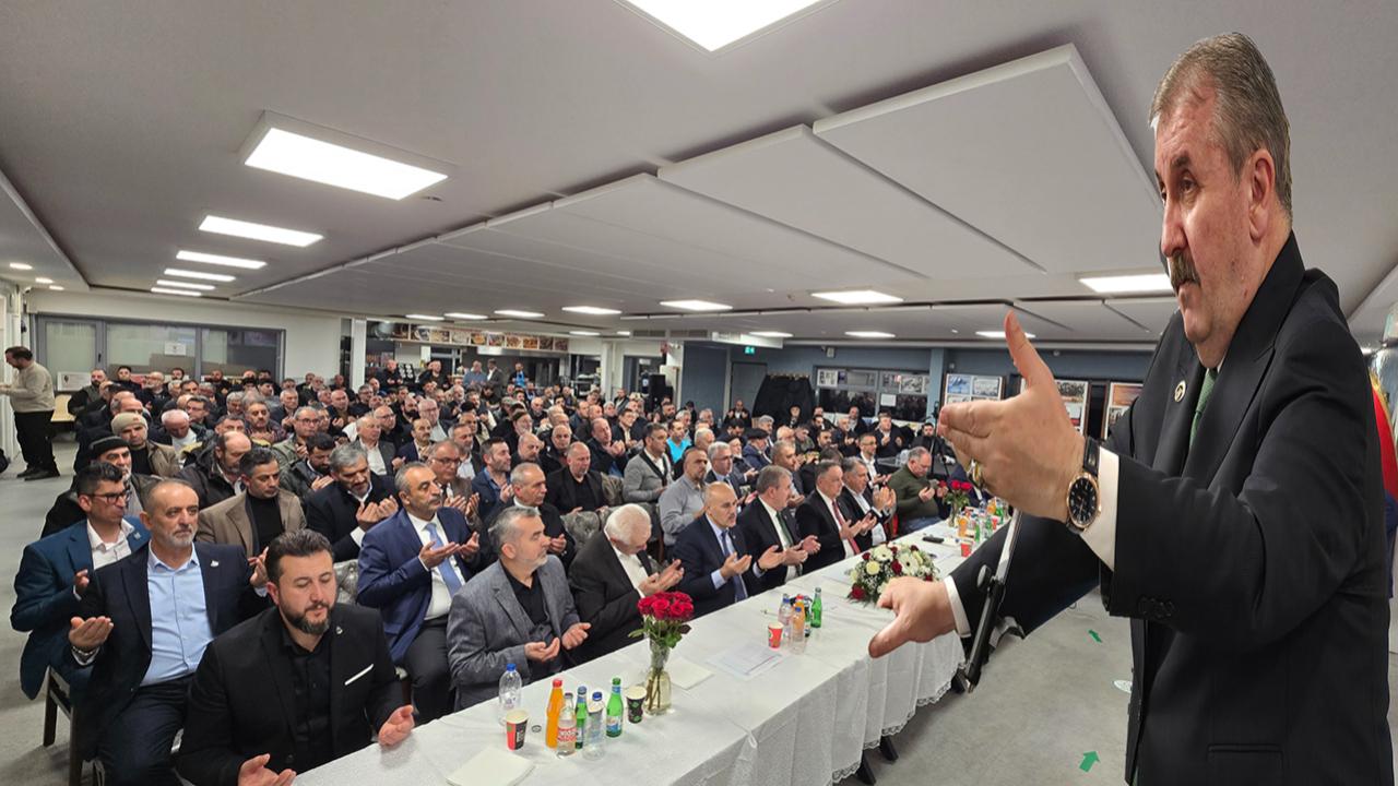 Muhsin Yazıcıoğlu Hollanda'da Anıldı: Duygusal Anlar Yaşandı