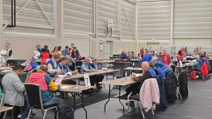 Roermond’da Oy Sayımı Krizi: CDA ve Hayvan hakları Partisi Son Sandalyeyi Kura ile Belirleyecek