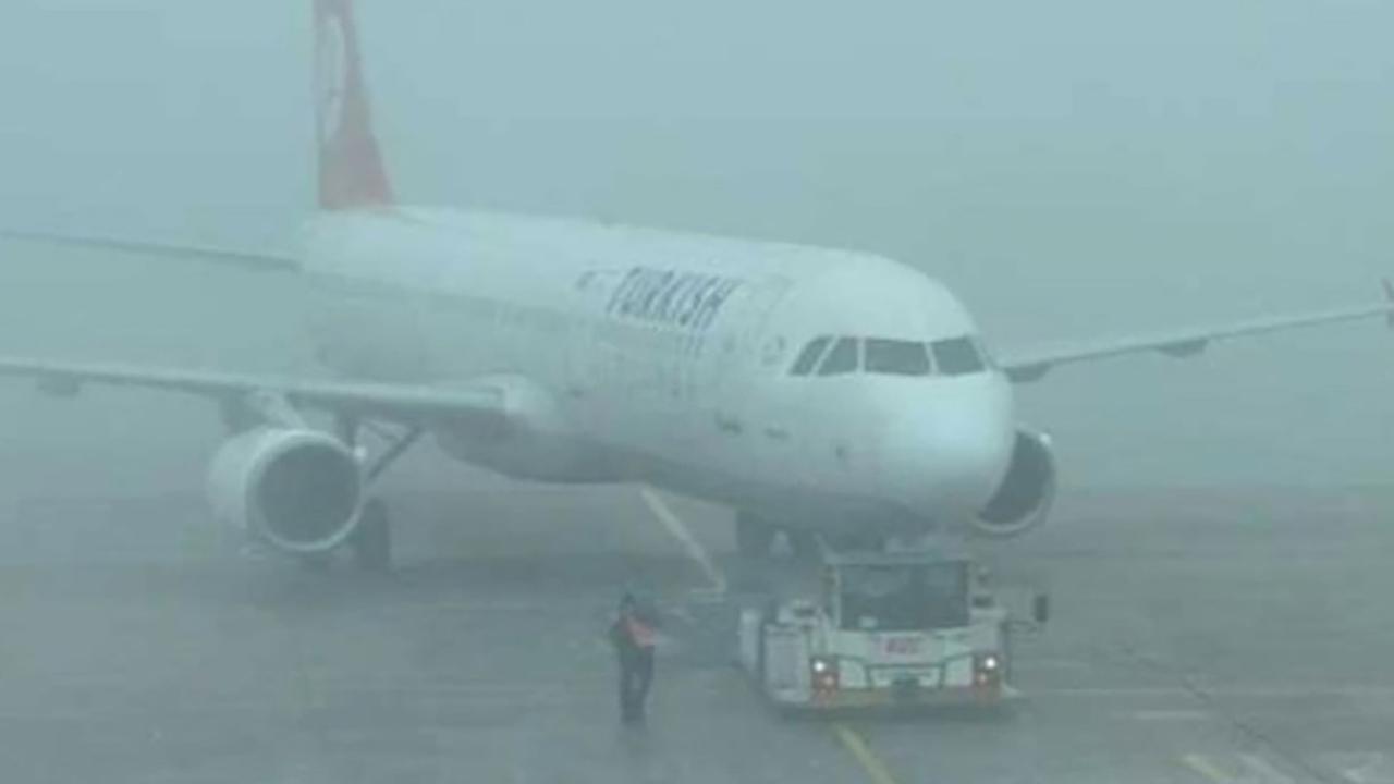 Schiphol’da Yoğun Sis Nedeniyle Uçuşlarda Gecikme Ve İptaller