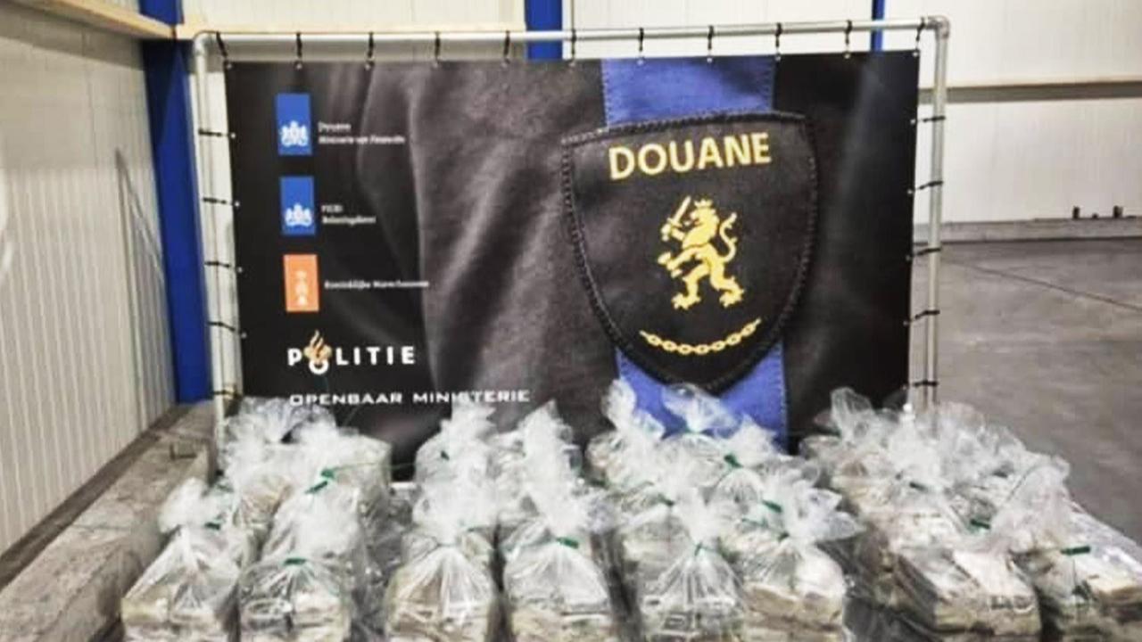 Vlissingen Limanı’nda Muz Paletinde 400 Kilo Kokain Ele Geçirildi