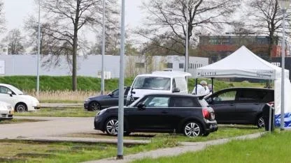 Hollanda Bankasında Yas: Aynı Şubede Çalışan İki Kadın Bir Hafta İçinde Ölü Bulundu