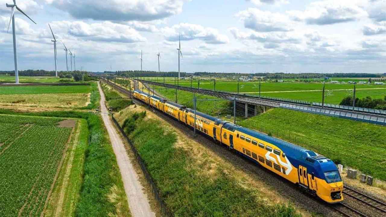 Hollanda’da 49 Euroya Sınırsız Tren Bileti: Yeni Uygulama Yolculuk Alışkanlıklarını Değiştirebilir