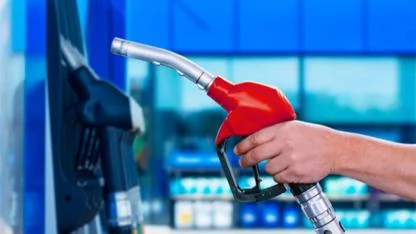 Hollanda’da Benzin ve Dizel Fiyatları Yeniden Yükseldi