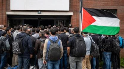 Hollanda'da İltica Kabul Merkezi'nde “Uyruğu Bilinmeyen” Sığınmacıların Çoğu Filistinli