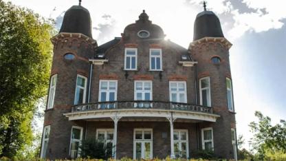 Hollanda’da Kötü Bakım Koşulları Nedeniyle Gündeme Gelen Türk Yaşlıların Kaldığı Bakım Evi Kapatıldı