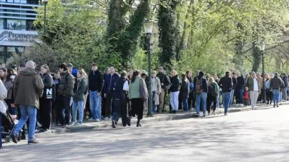 Hollanda'daki Macarlar, Macaristan'daki Seçimler İçin Oy Kullandı: Türk Seçmen Tartışmalarını Hatırlatan Sessizlik Dikkat Çekti