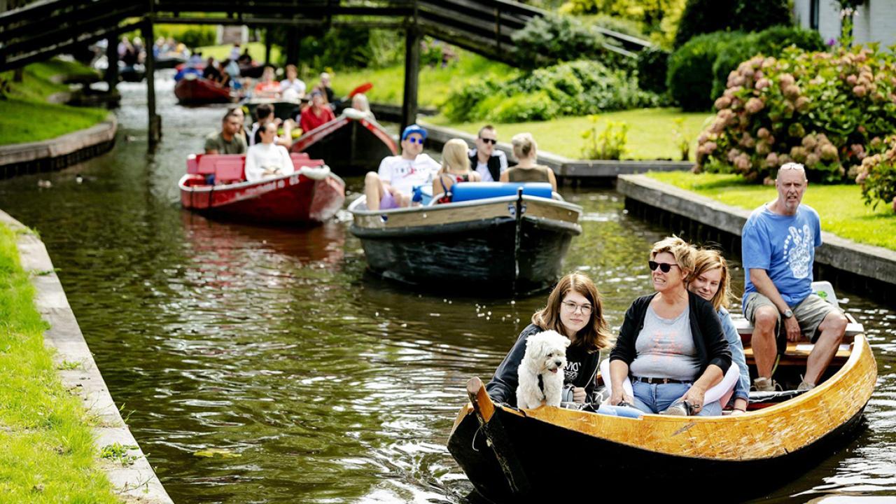 Orta Doğu’daki Savaş Hollanda Turizmini Vurdu: Giethoorn ve Keukenhof Etkilendi
