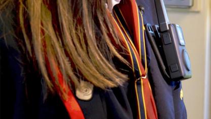 Hollanda'da Trenlerde Yeni Dönem: Kondüktörlere Yaka Kamerası Takıldı