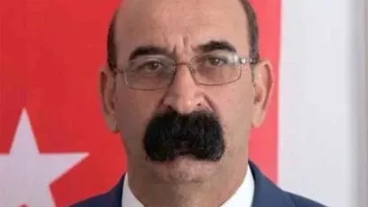 Türkiye’de Yerel Bir Siyasetçi Sosyal Medyada Gündem Oldu: Dikkat Çeken “Bıyığı” Dünya Basınına Yansıdı